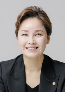 임오경 국회의원 공식 사진