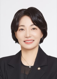 서미화 국회의원 공식 사진