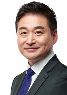 최혁진 국회의원 공식 사진