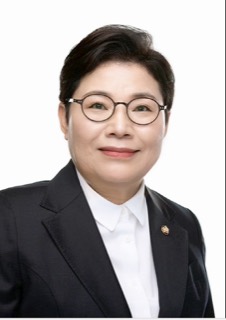 임이자 국회의원 공식 사진