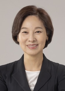 서명옥 국회의원 공식 사진