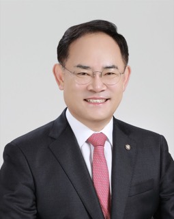 임종득 국회의원 공식 사진