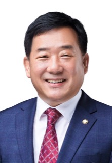 박성민 국회의원 공식 사진