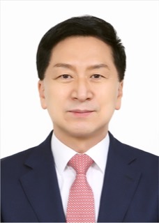 김기현 국회의원 공식 사진