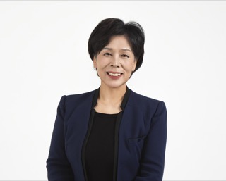 최민희 국회의원 공식 사진